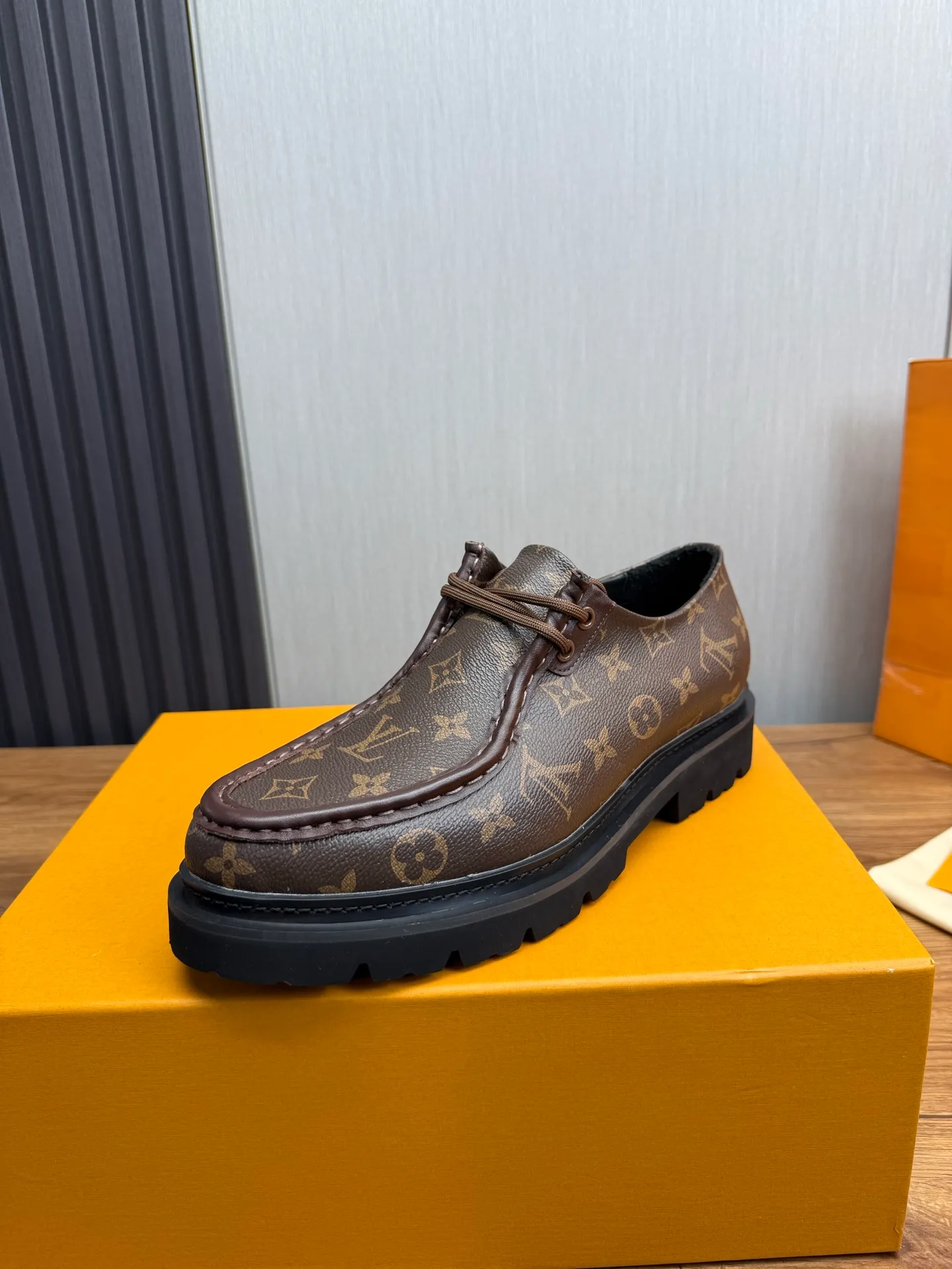Factory 680💰 LV. Men's business casual leather shoes, all made of imported original brand leather, just to create a more comfortable wearing experience, original non-slip and wear-resistant outsole ✔️16-45 (38.45 non-returnable)
